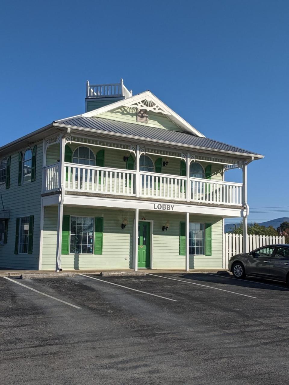Key West Inn - Chatsworth 외부 사진