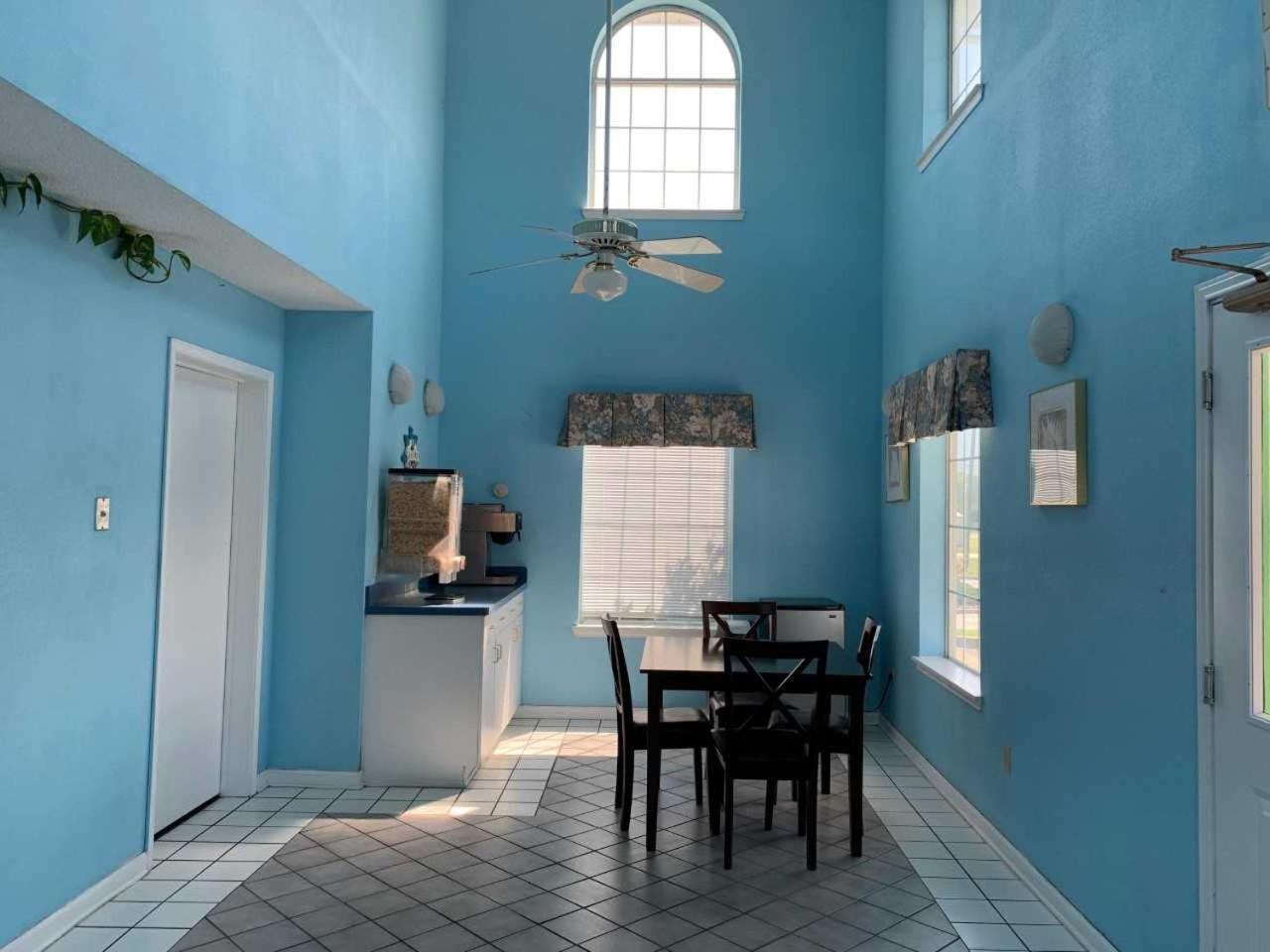 Key West Inn - Chatsworth 외부 사진
